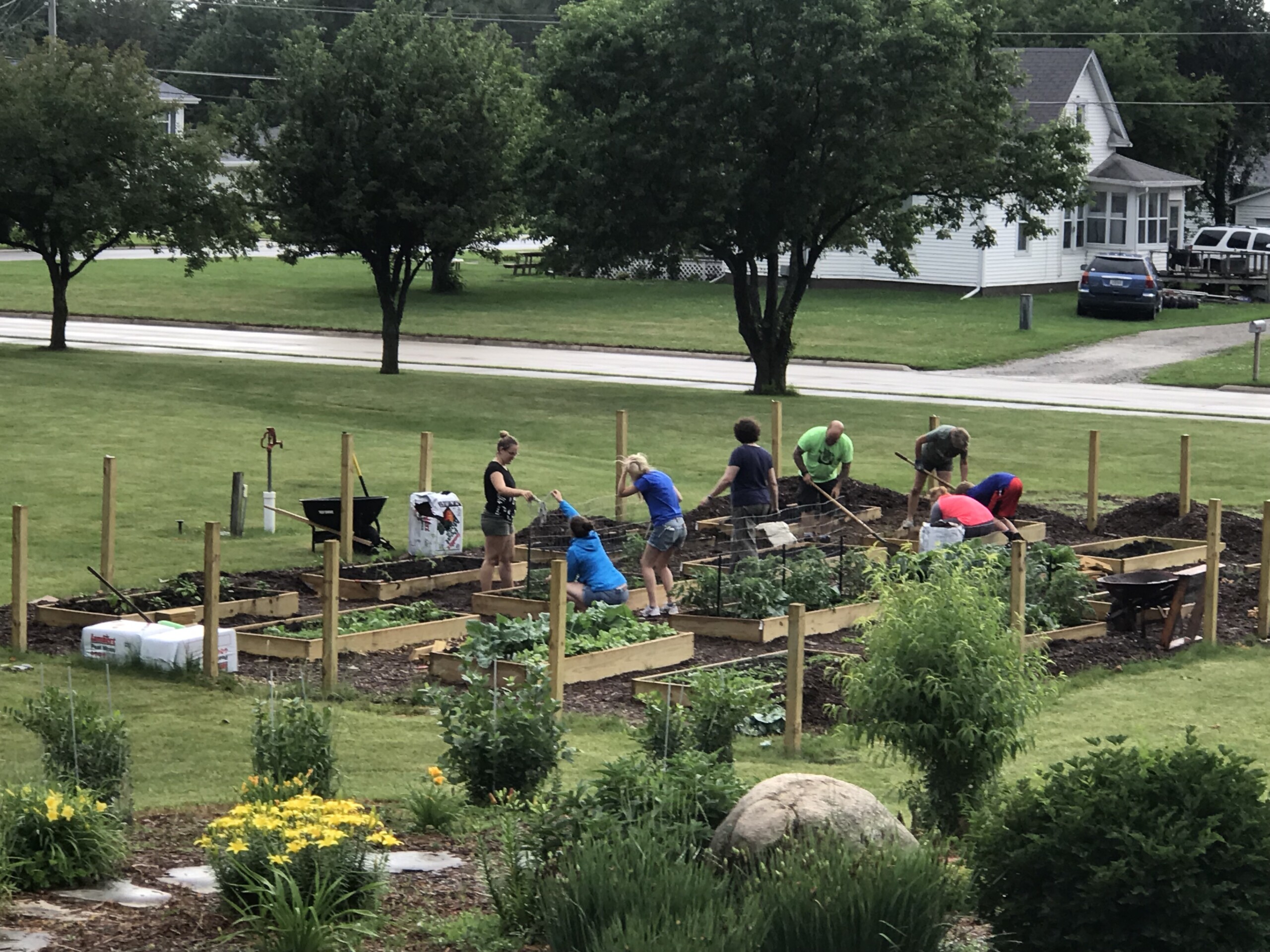 Volunteers helping with the Ahrens Giving Garden